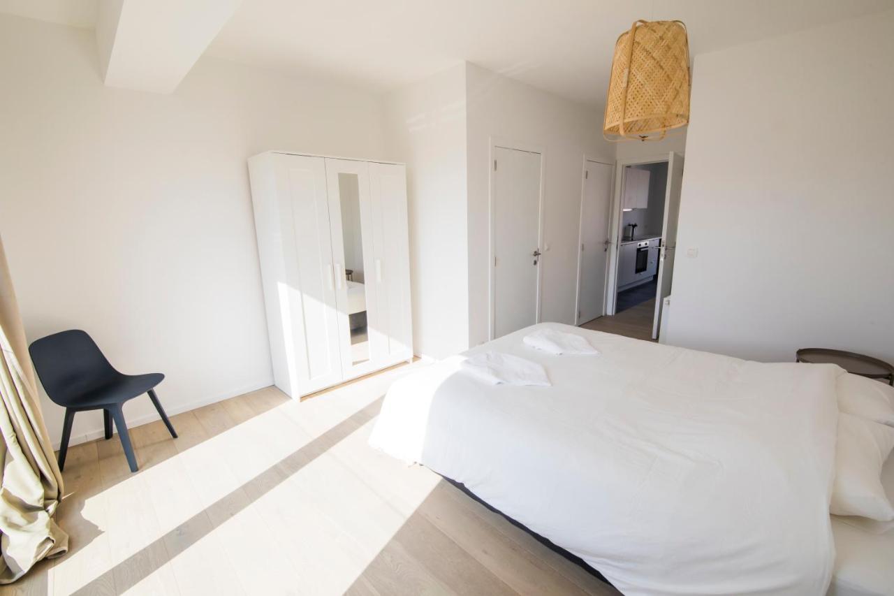 Bed and Breakfast Travelease - Midi Андерлехт Экстерьер фото