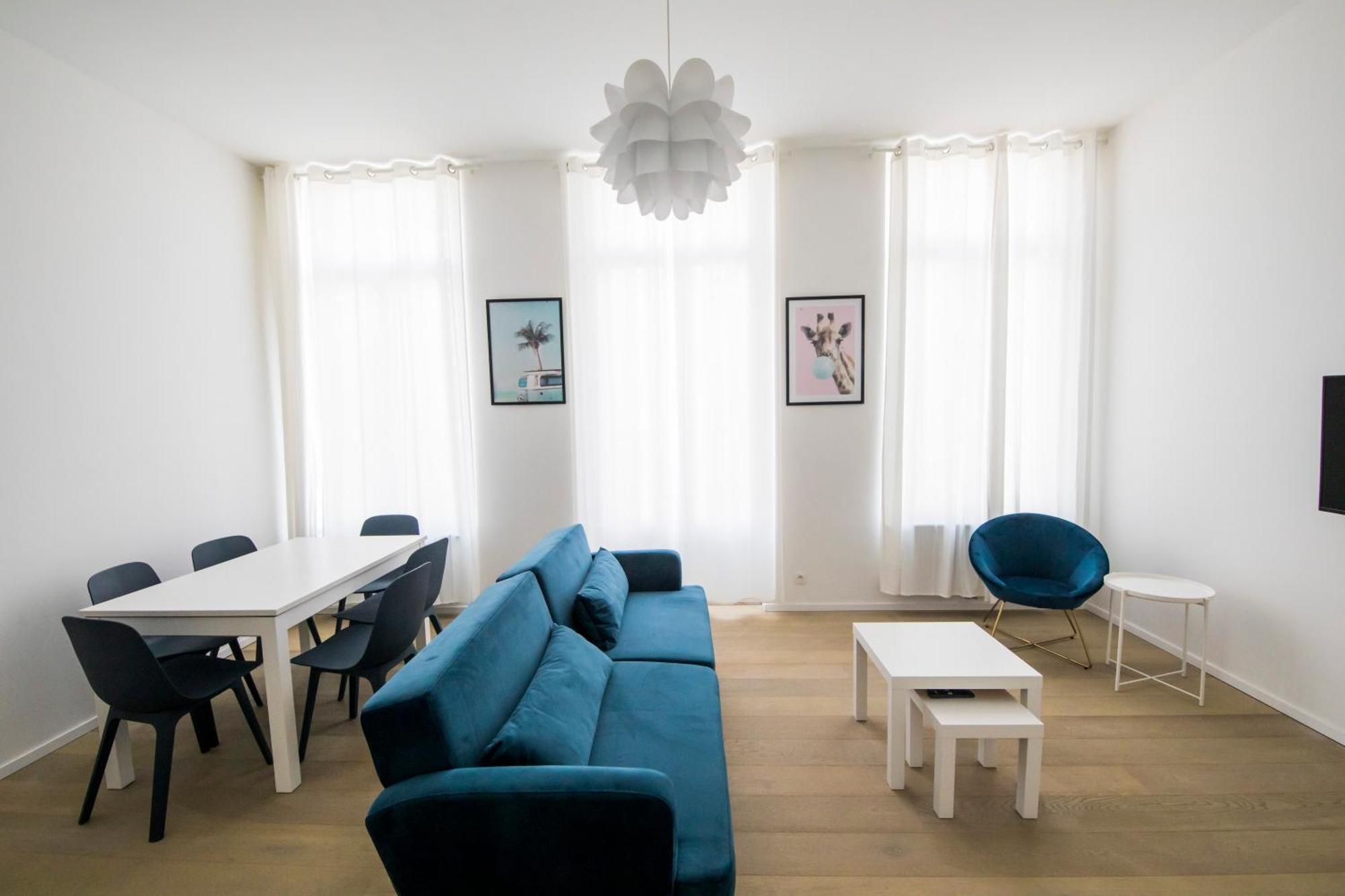 Bed and Breakfast Travelease - Midi Андерлехт Экстерьер фото